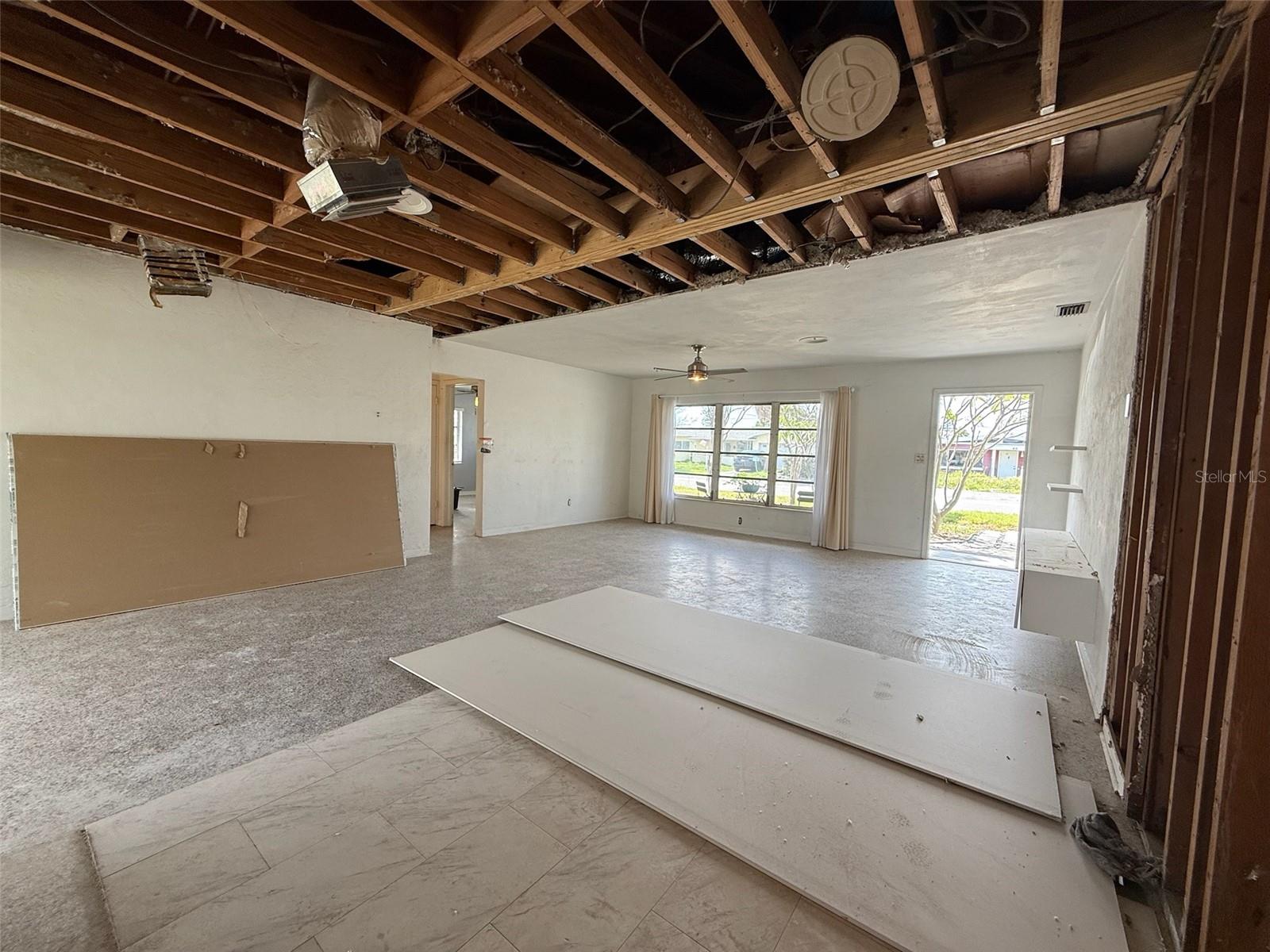 Image 11 of 64 For 414 86th Avenue