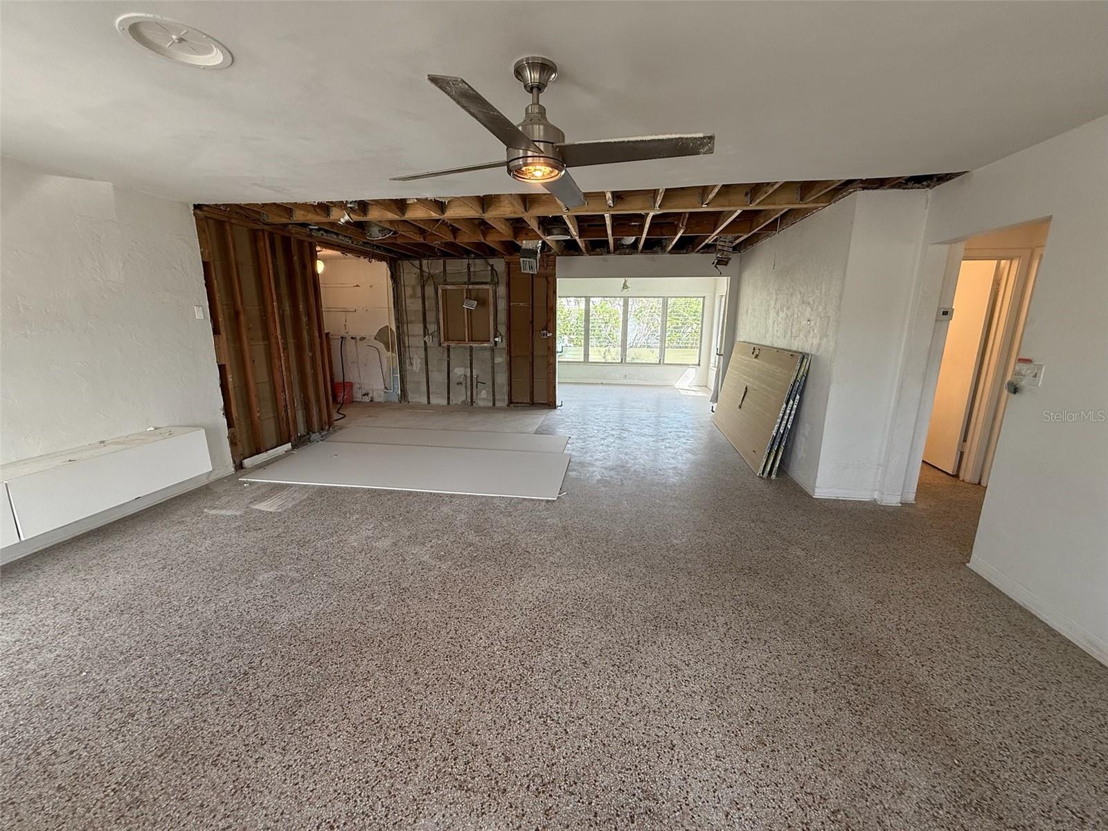 Image 3 of 64 For 414 86th Avenue