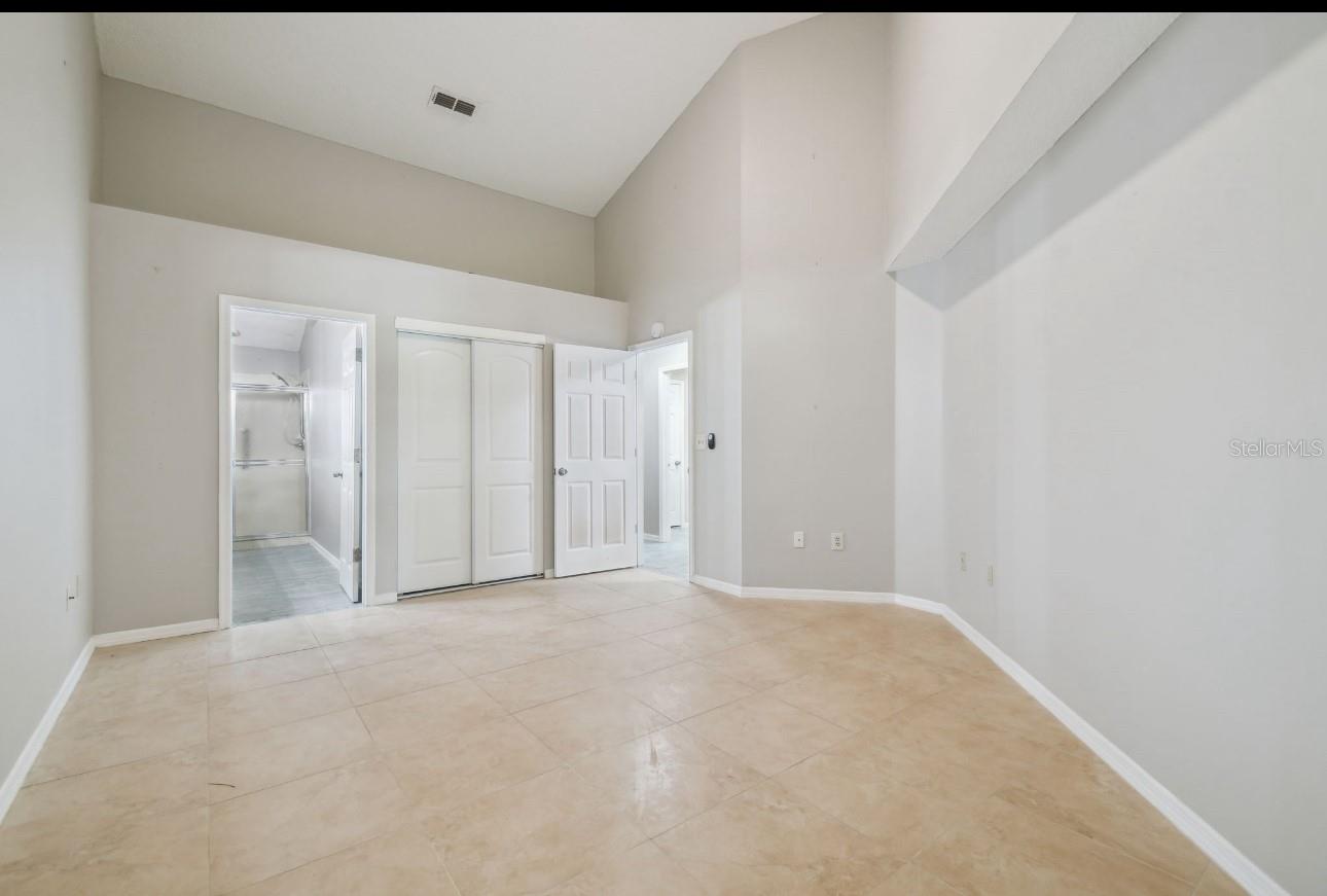 Image 16 of 33 For 9212 Turnberry Court 9212