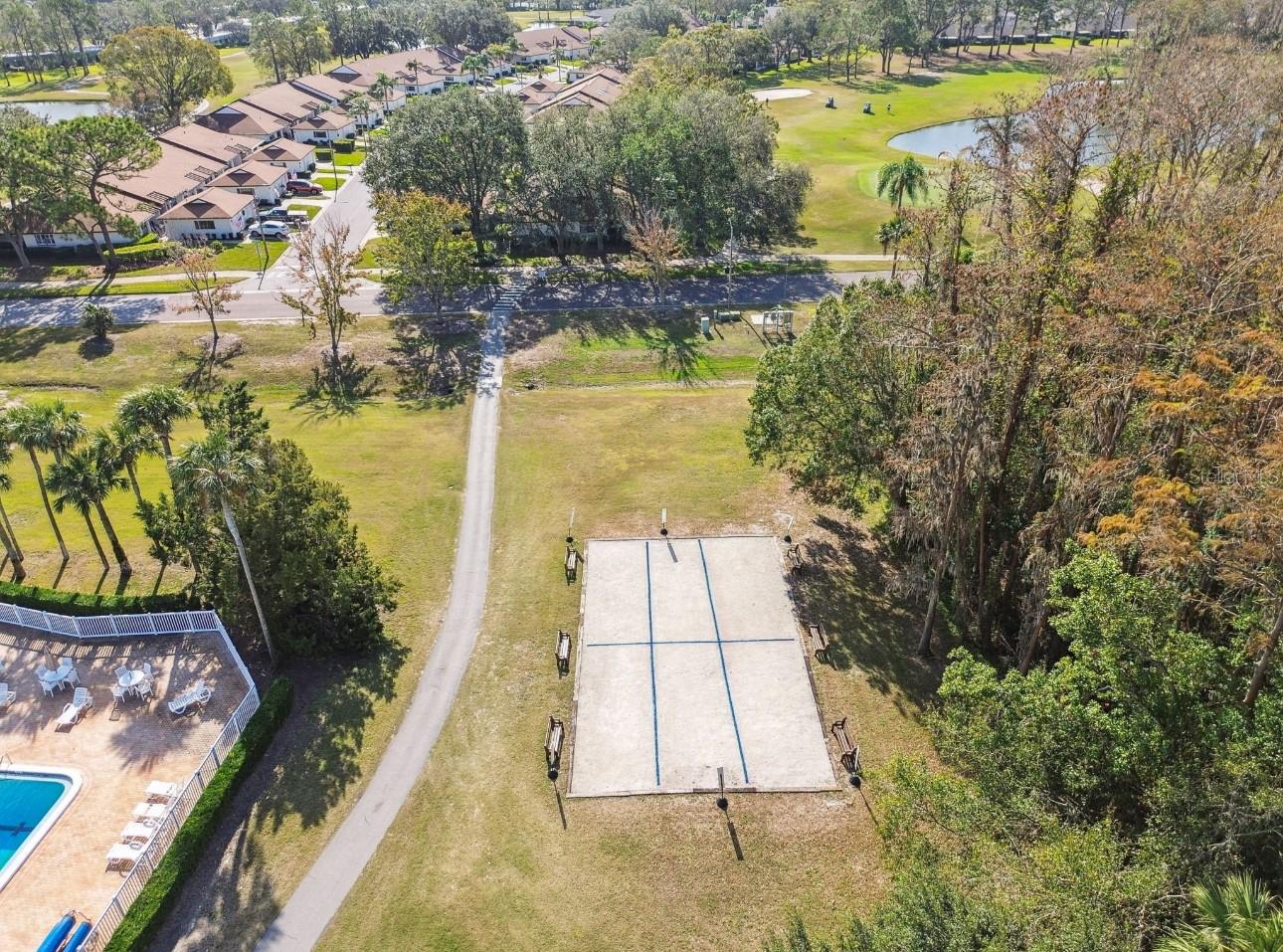 Image 28 of 33 For 9212 Turnberry Court 9212