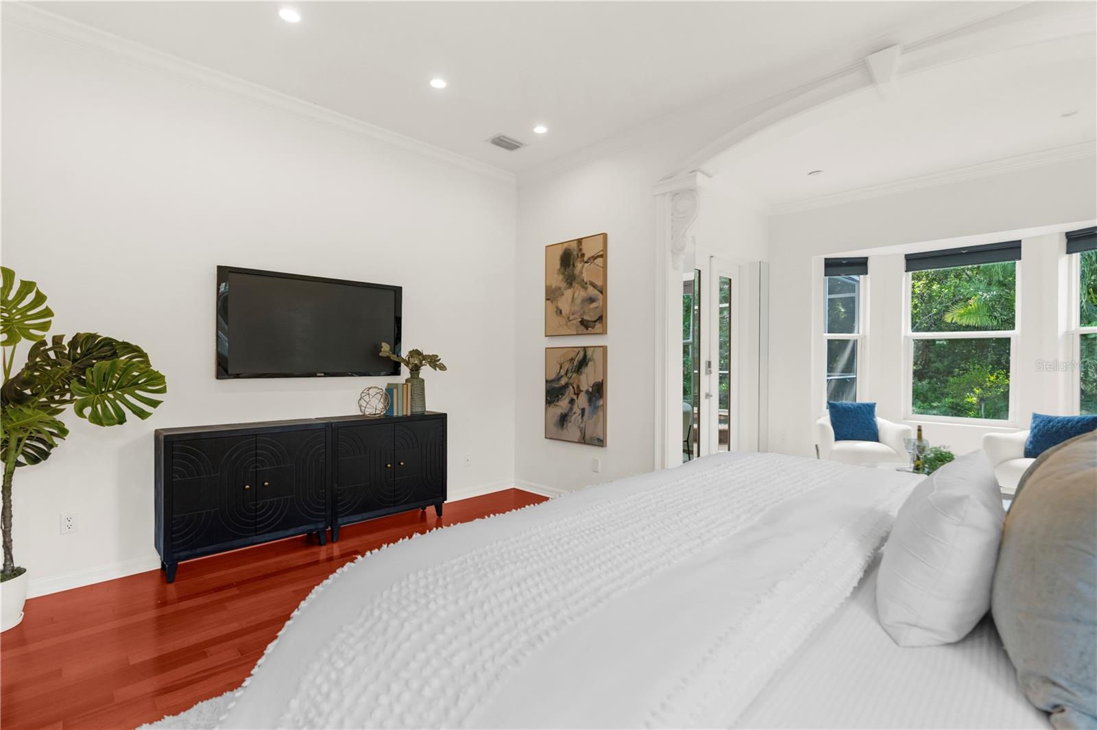 Image 15 of 48 For 12031 Brewster Drive