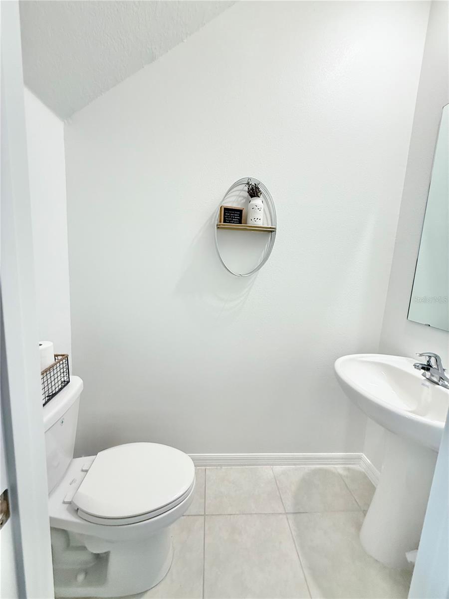 Image 10 of 23 For 6199 Shiner Street