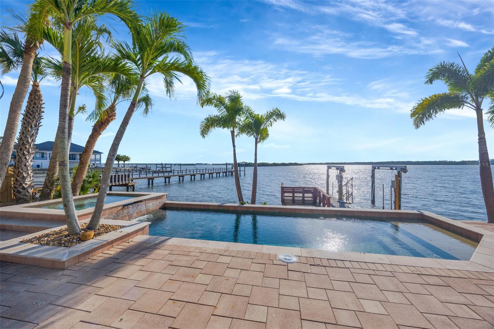Details for 8400 35th Avenue N, ST PETERSBURG, FL 33710