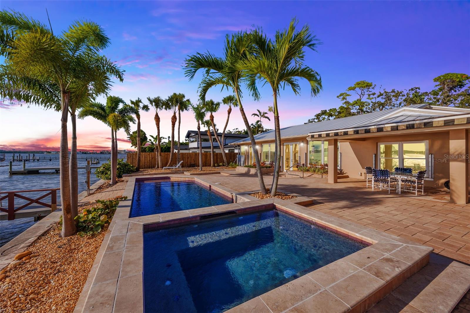 Listing photo id 64 for 8400 35th Avenue N