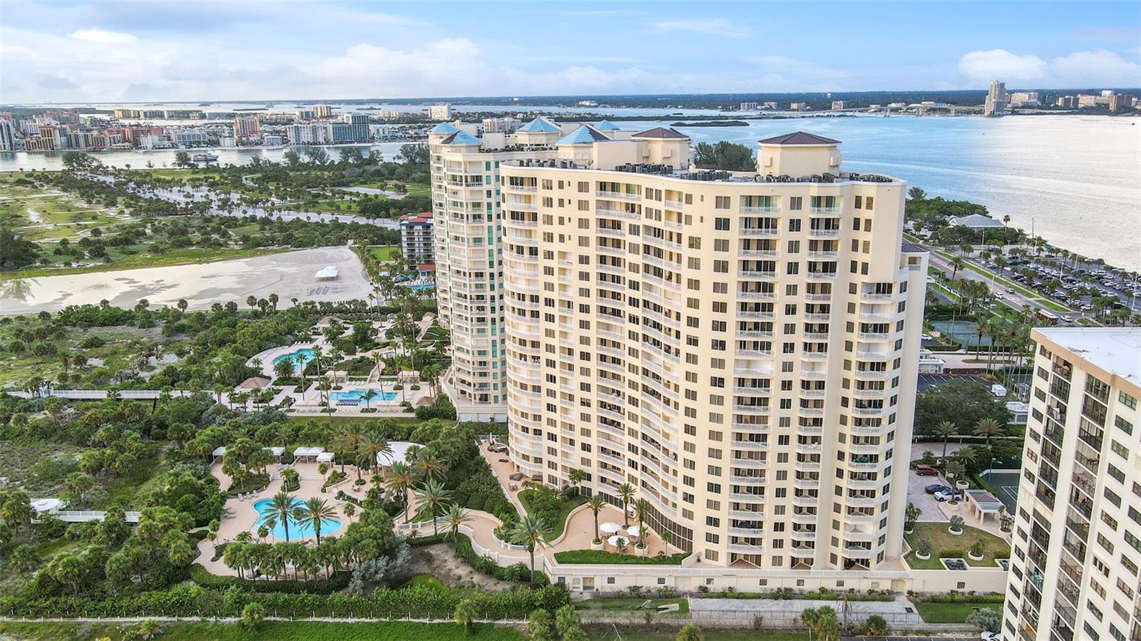 Image 48 of 51 For 1200 Gulf Boulevard 101