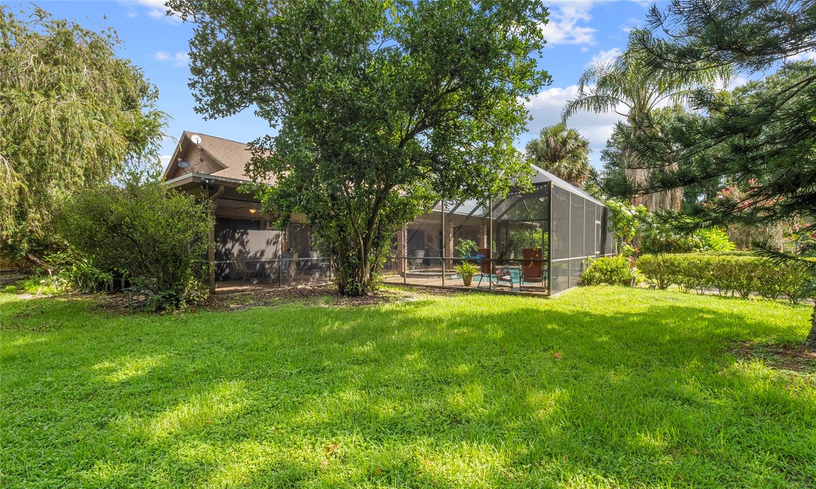Image 34 of 63 For 16115 Carden Drive