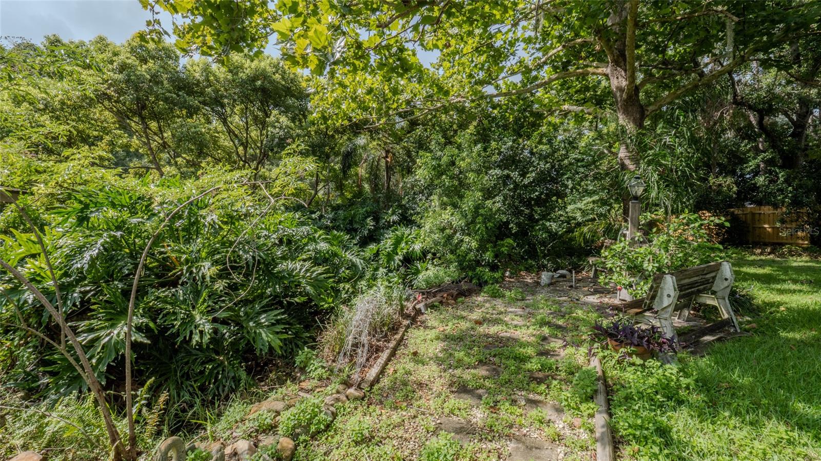 Image 41 of 63 For 16115 Carden Drive