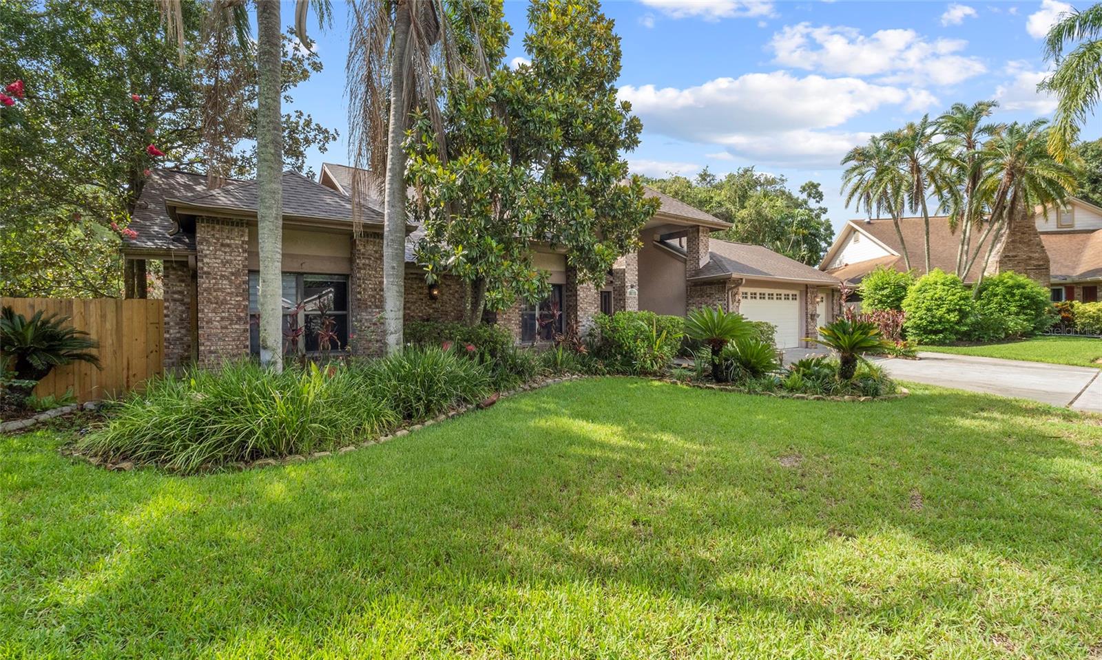 Image 6 of 63 For 16115 Carden Drive