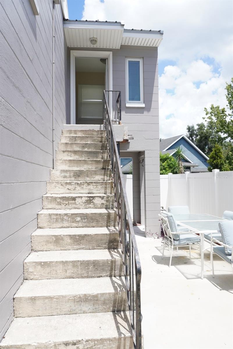 Image 2 of 11 For 809 Park Avenue B