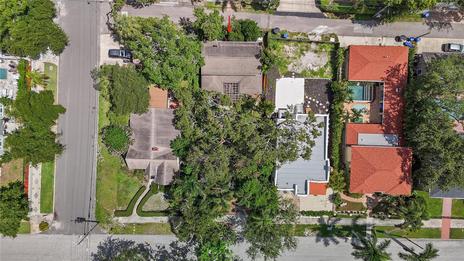 Listing photo id 35 for 185 26th Avenue N