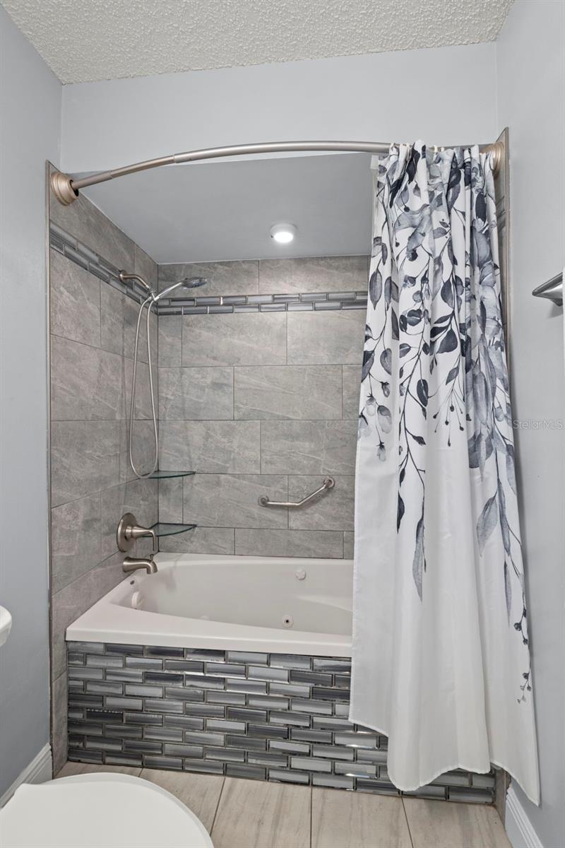 Image 22 of 36 For 1335 15th Street
