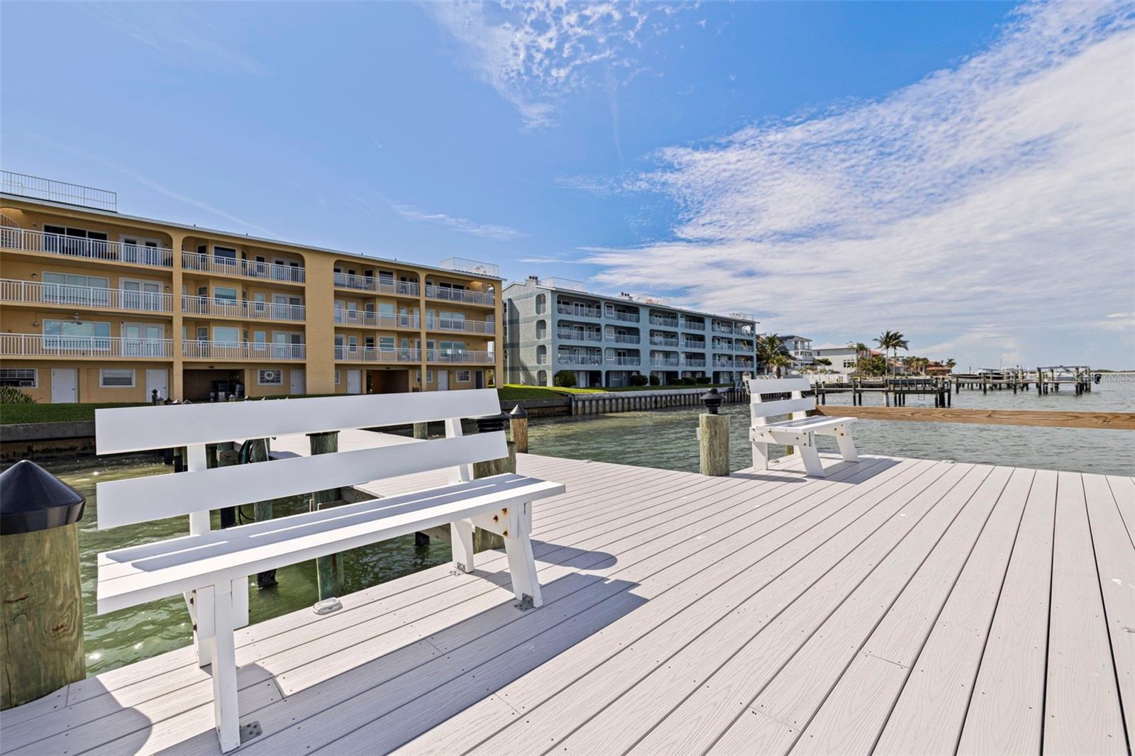Image 41 of 52 For 370 8th Avenue N 1