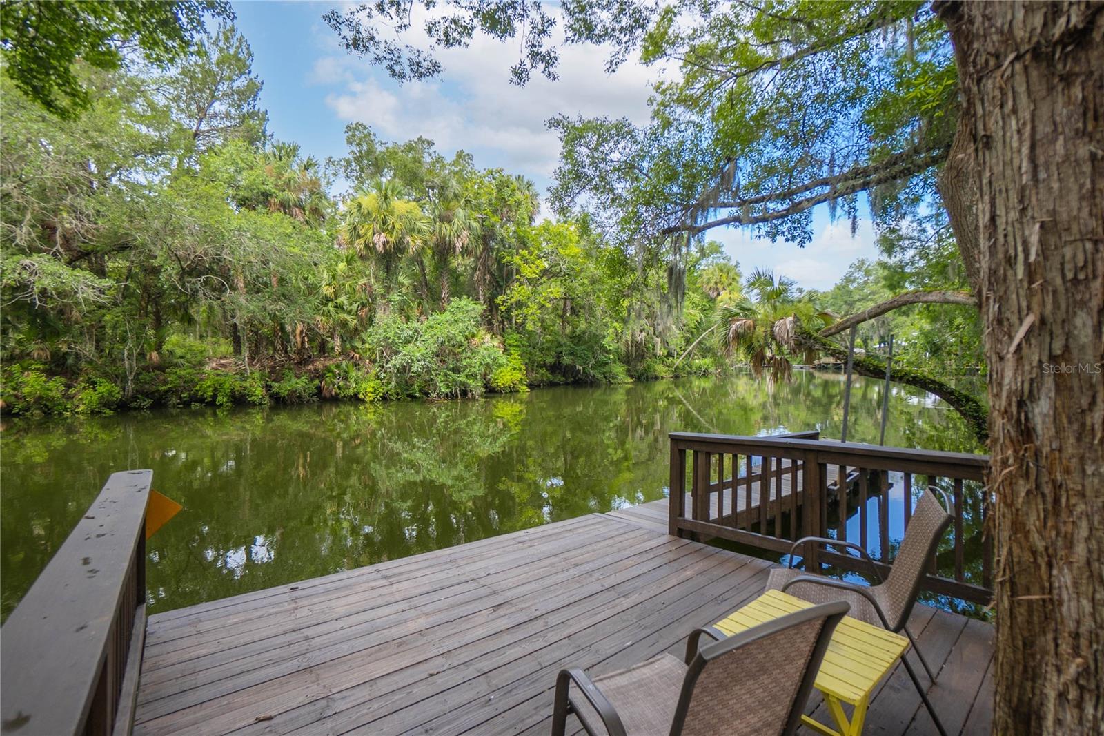 Details for 28 Rivertrail Drive, INGLIS, FL 34449