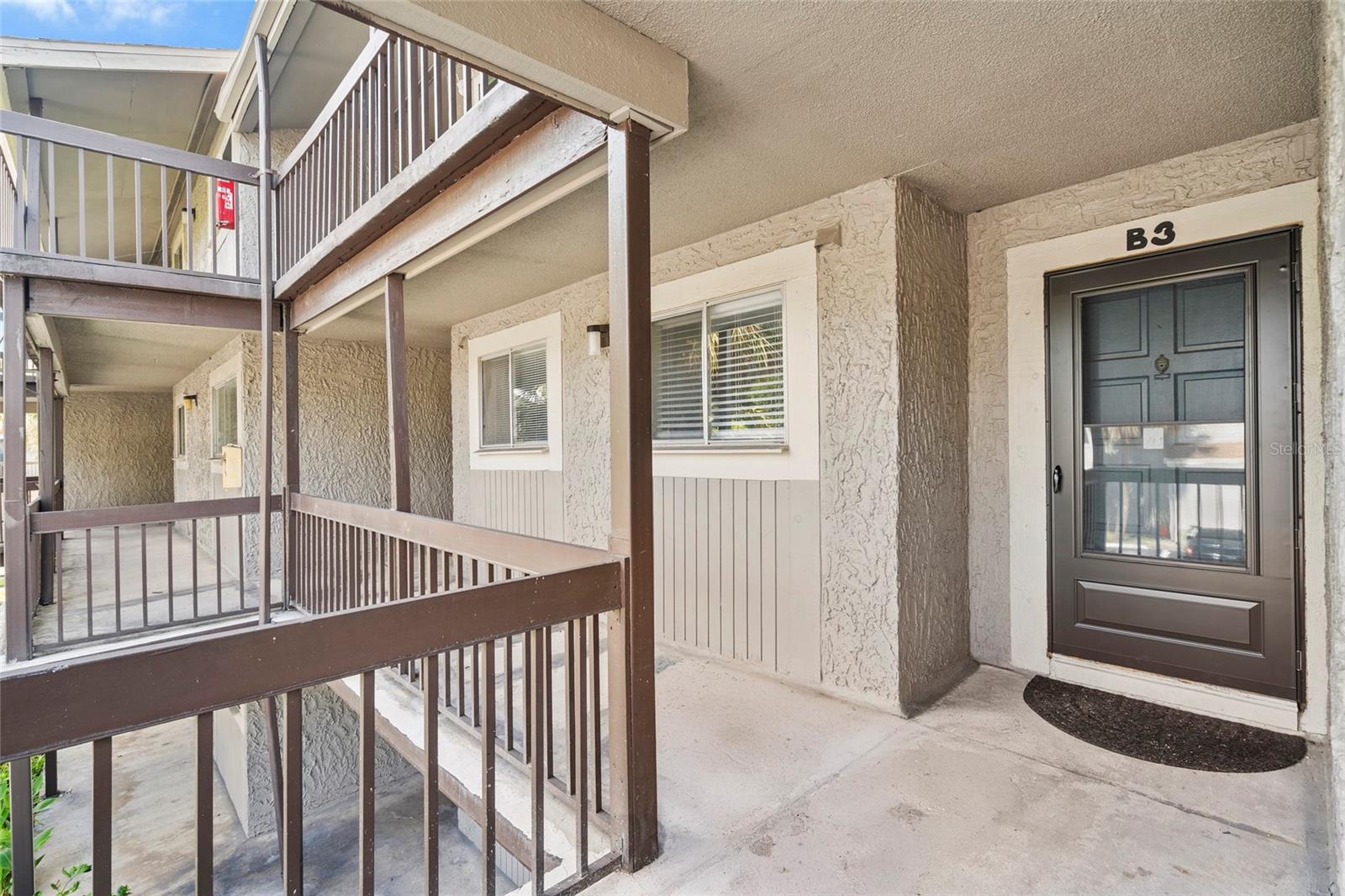 Image 2 of 21 For 6336 Newtown Circle B3