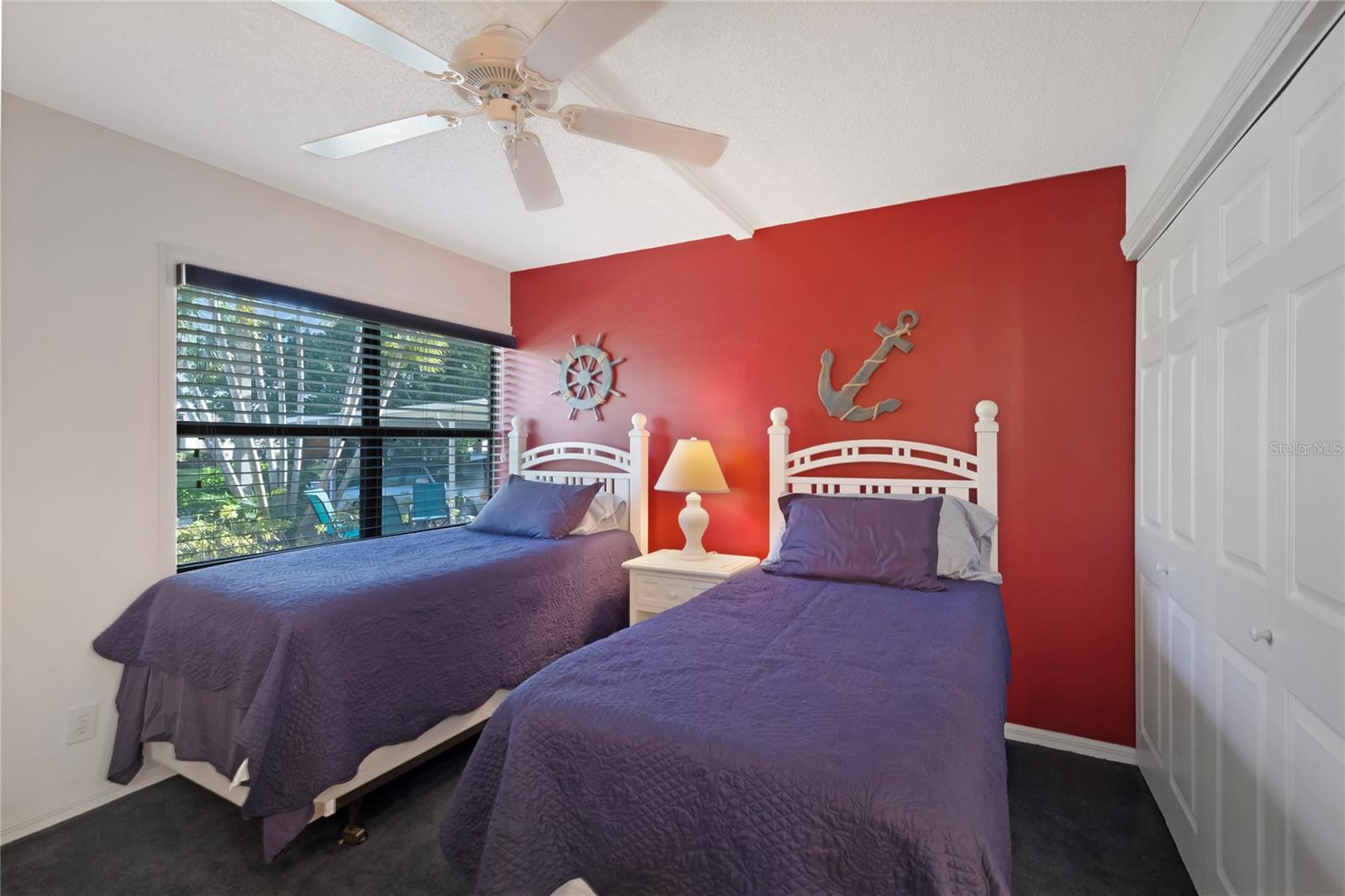 Image 12 of 41 For 12300 Vonn Road 9104