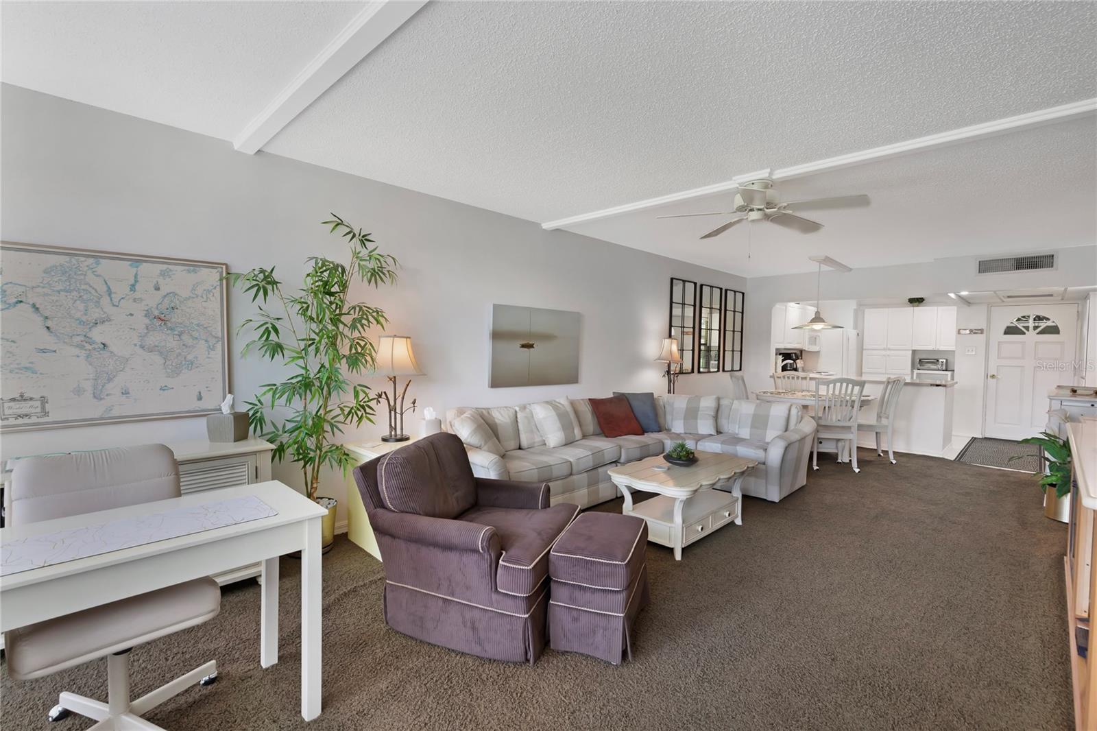 Image 20 of 41 For 12300 Vonn Road 9104