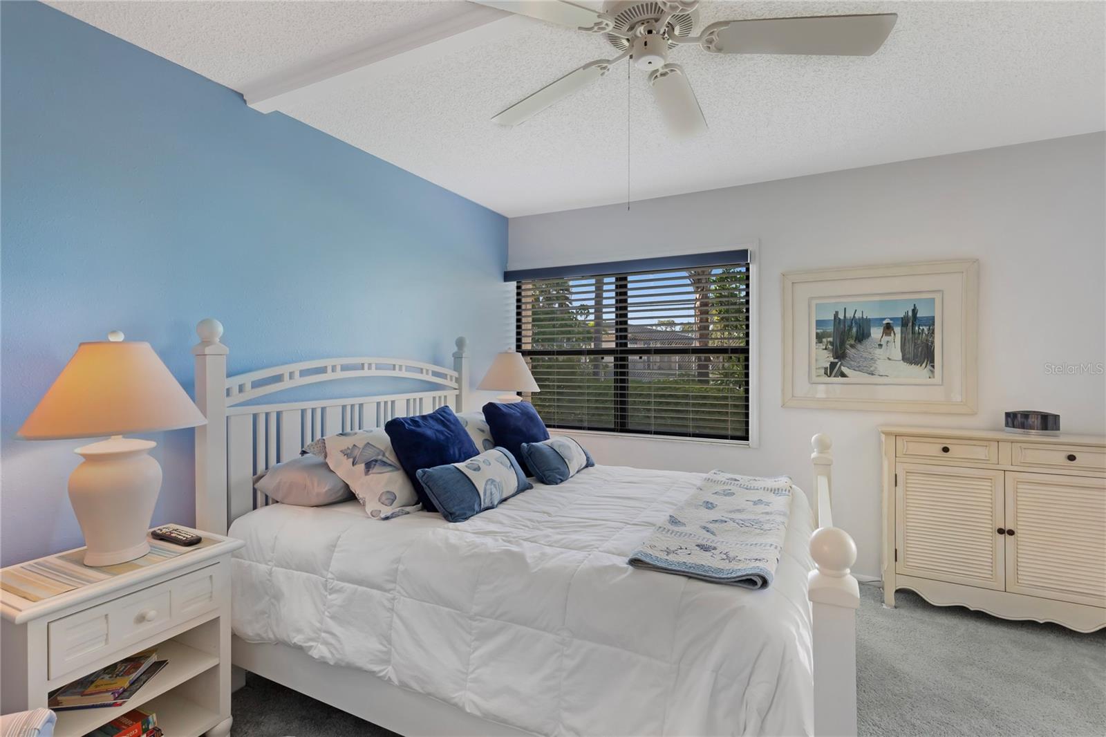 Image 22 of 41 For 12300 Vonn Road 9104