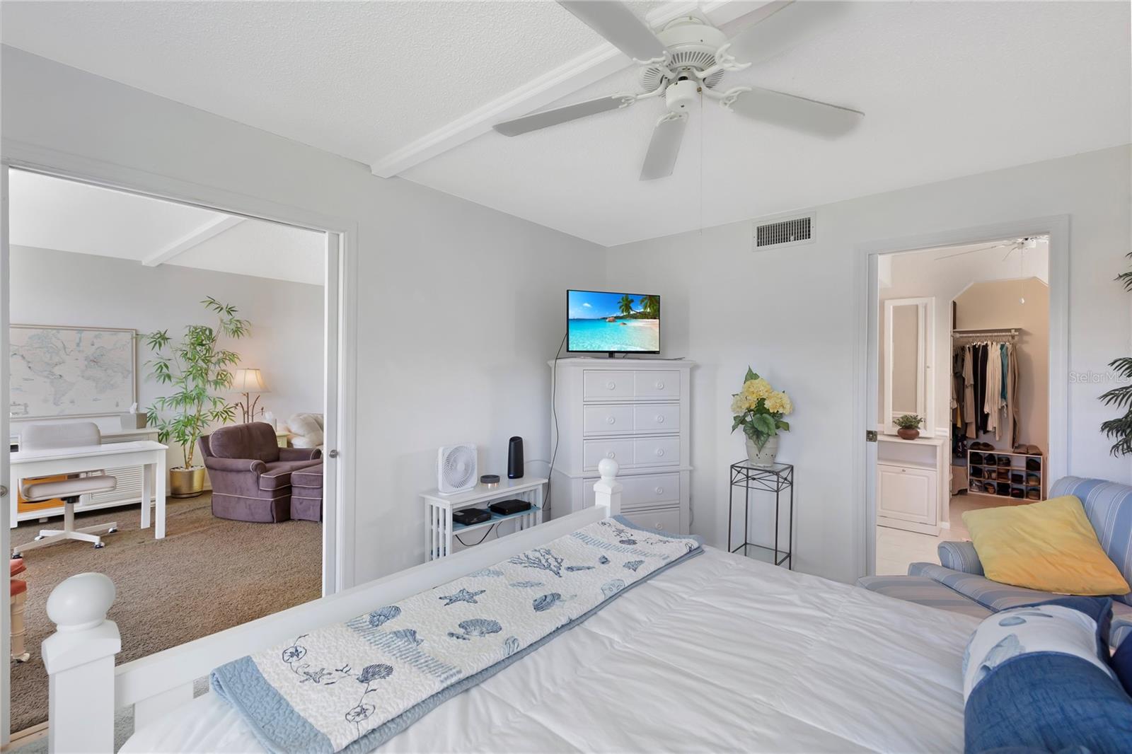Image 24 of 41 For 12300 Vonn Road 9104