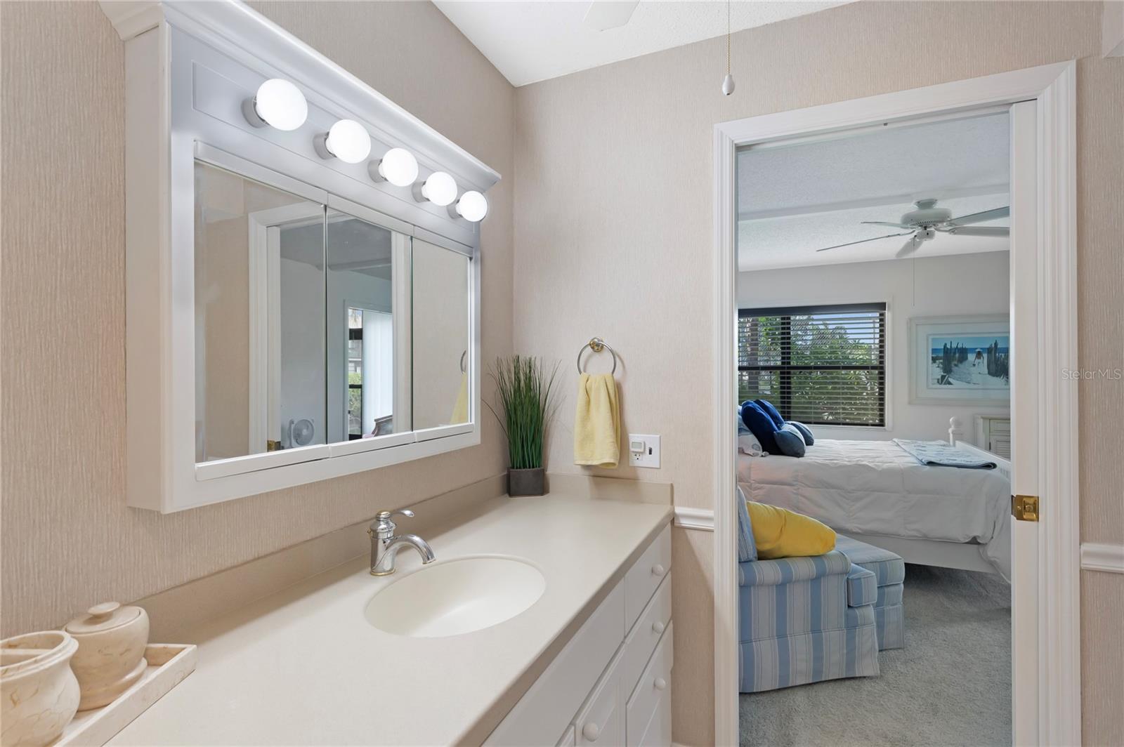 Image 25 of 41 For 12300 Vonn Road 9104