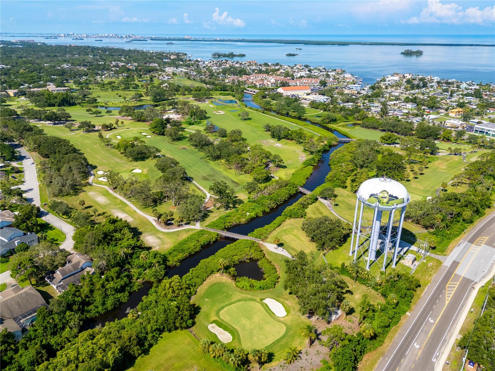 Image 42 of 42 For 2401 Palm Boulevard