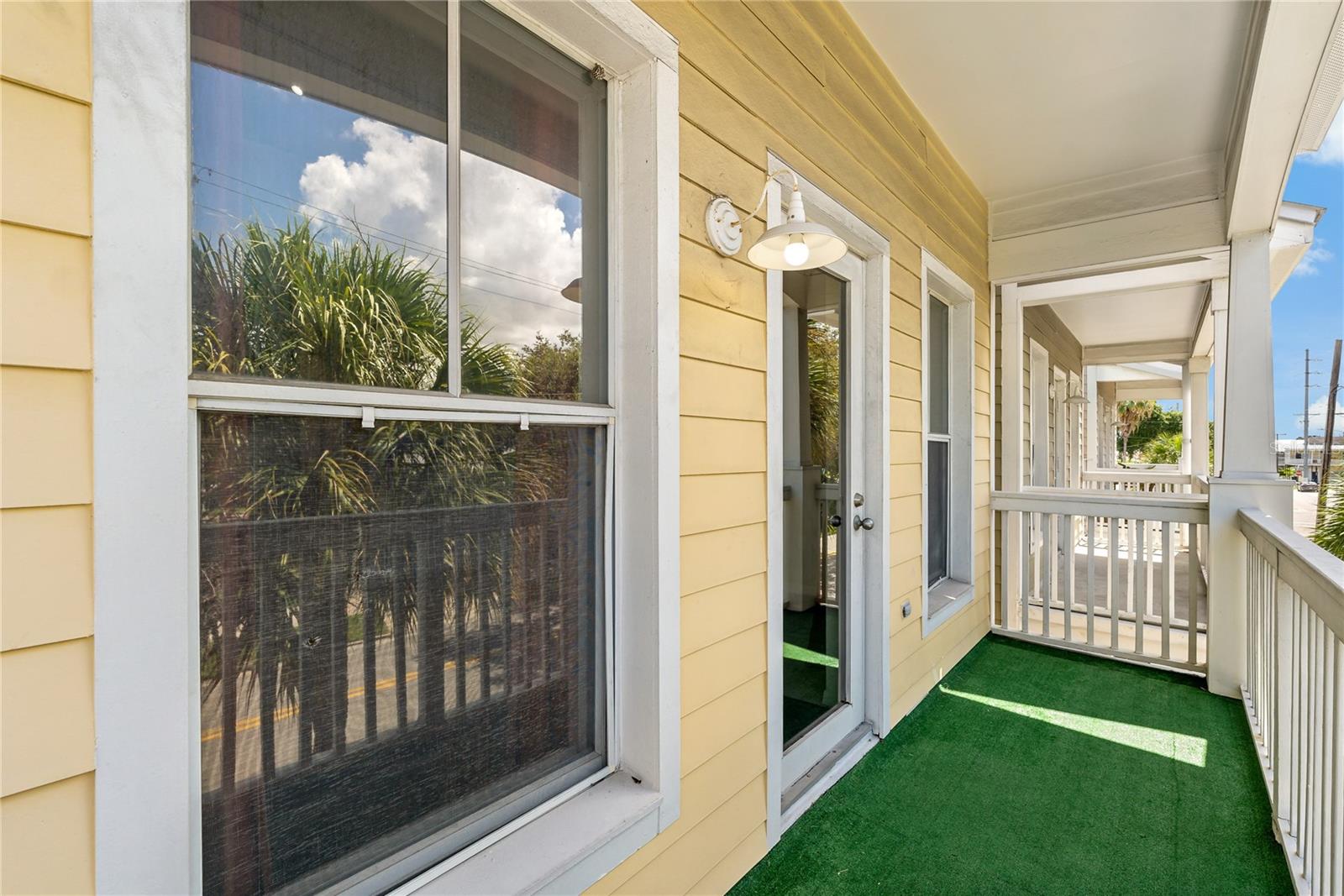 Image 17 of 18 For 2002 5th Avenue 213