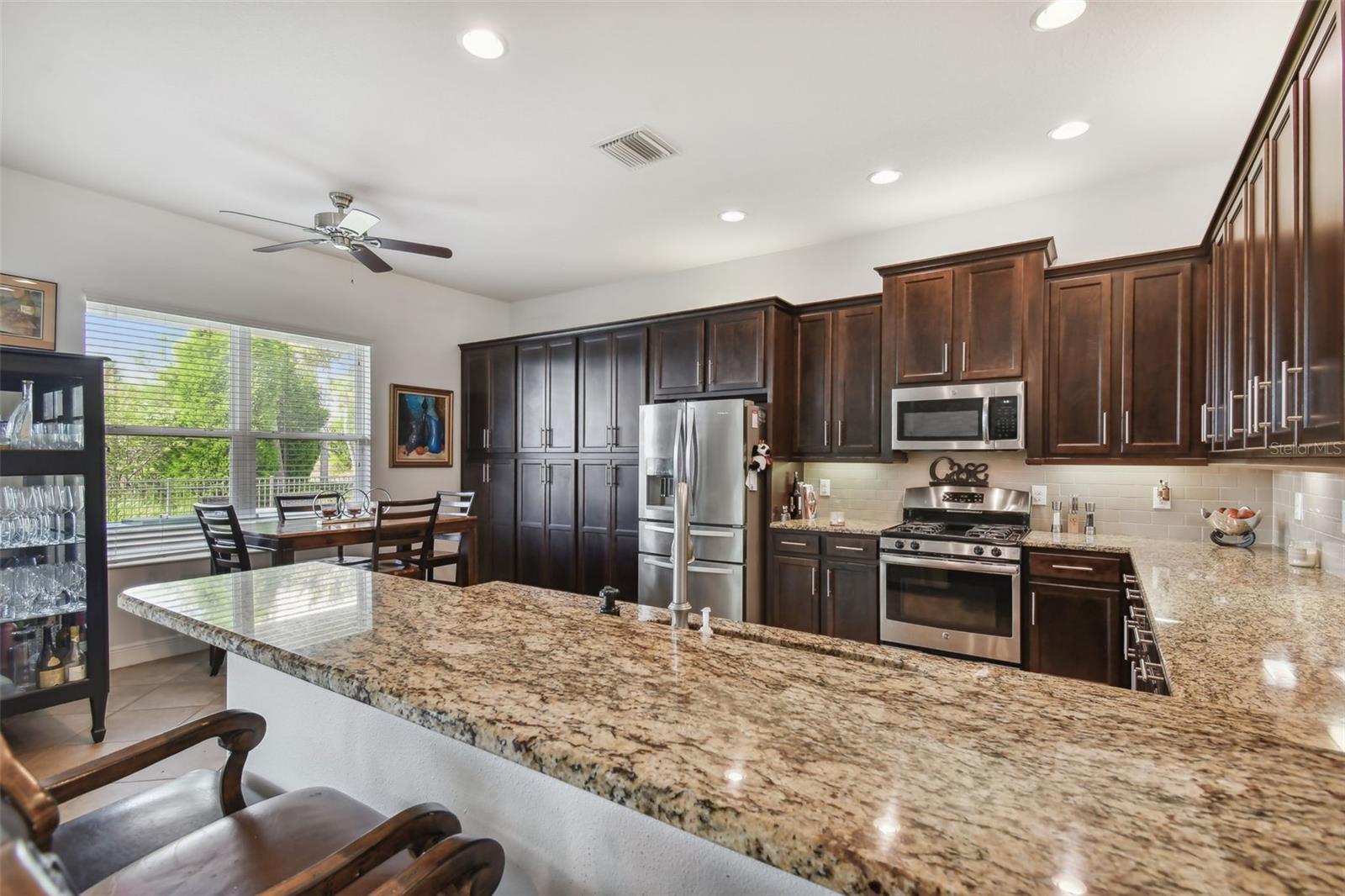 Image 12 of 73 For 30415 Palmer Oak Drive