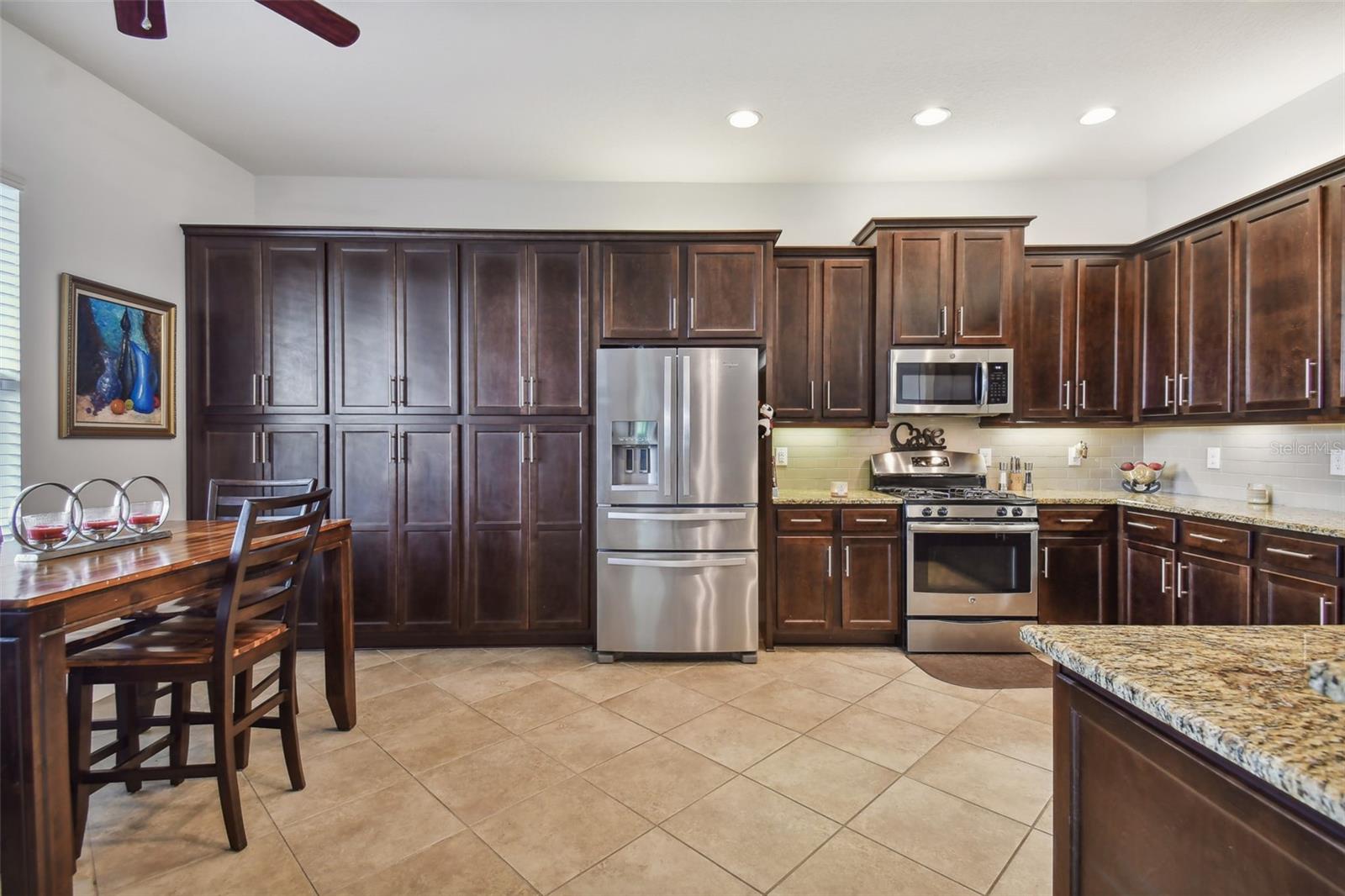Image 13 of 73 For 30415 Palmer Oak Drive