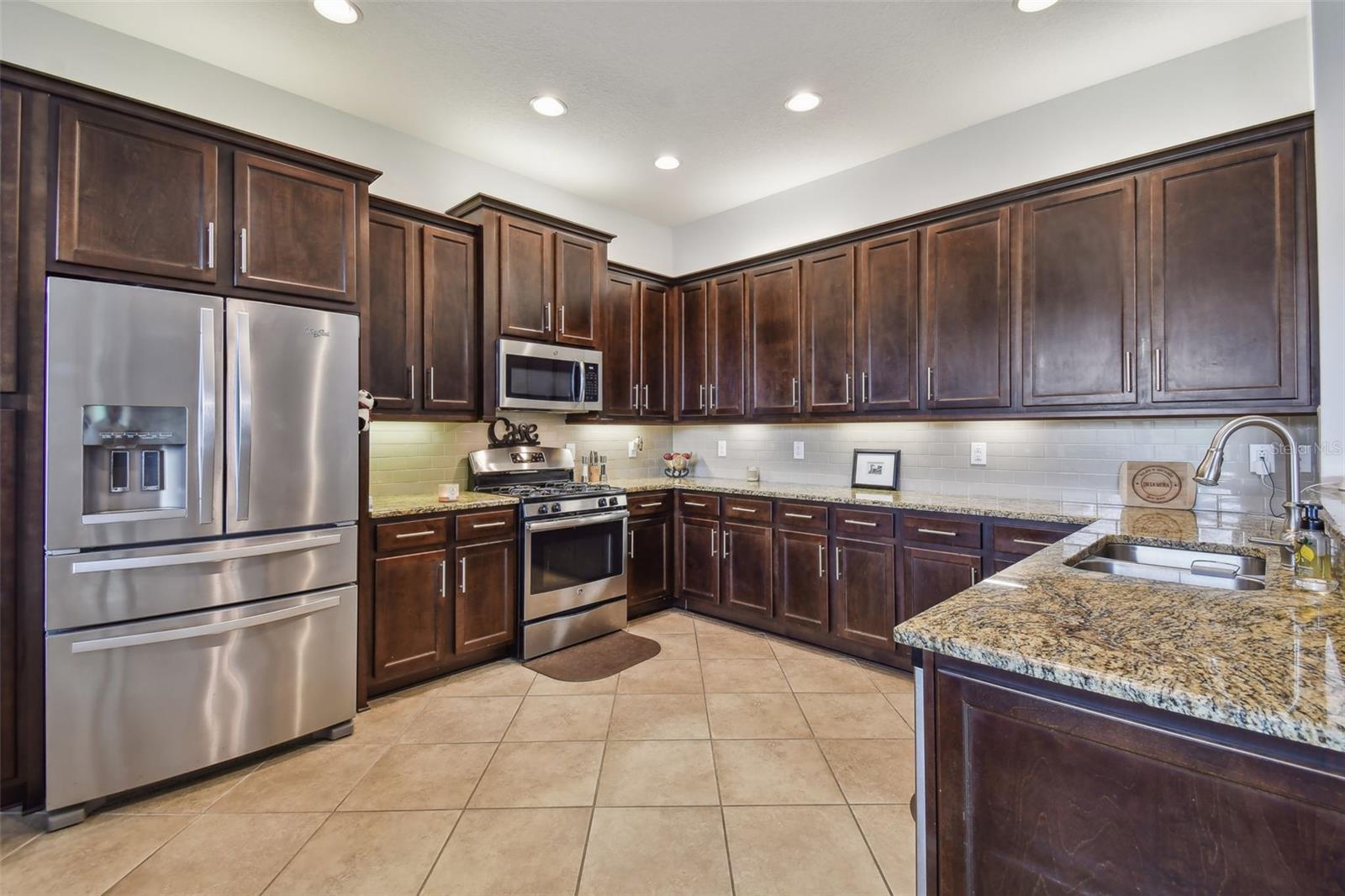 Image 15 of 73 For 30415 Palmer Oak Drive