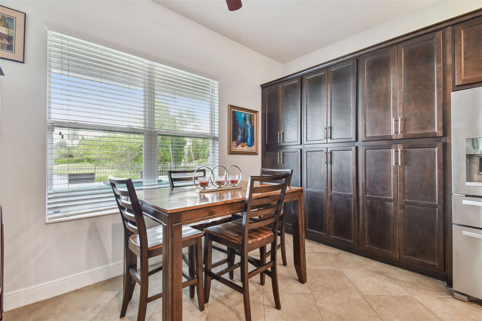 Image 19 of 73 For 30415 Palmer Oak Drive
