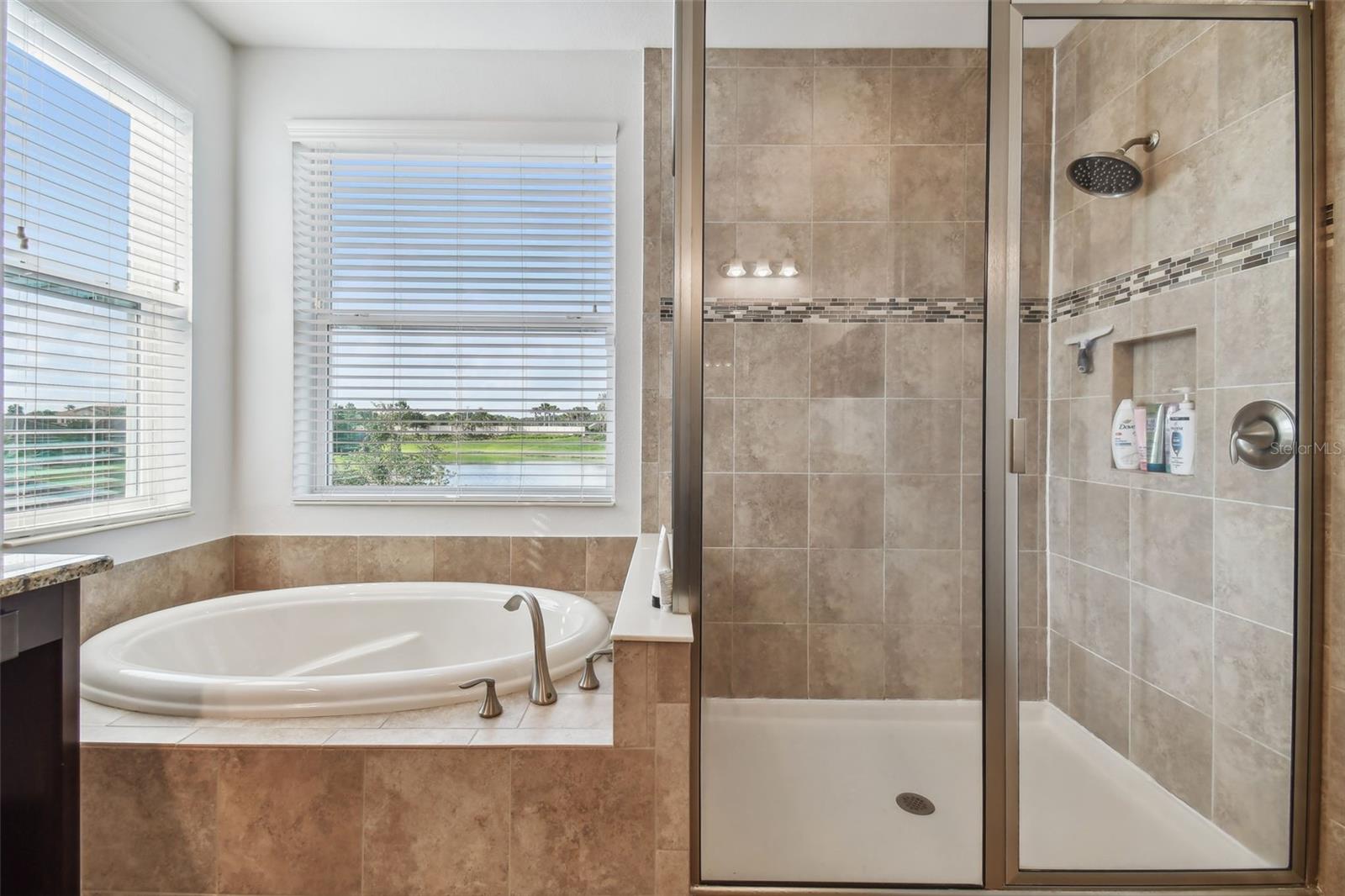 Image 28 of 73 For 30415 Palmer Oak Drive