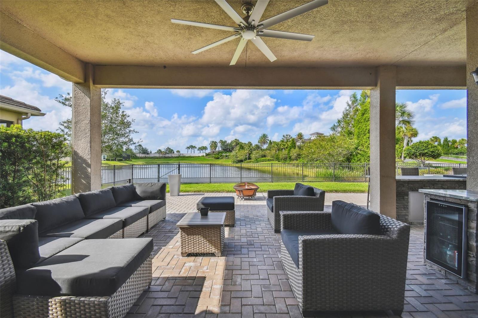 Image 36 of 73 For 30415 Palmer Oak Drive
