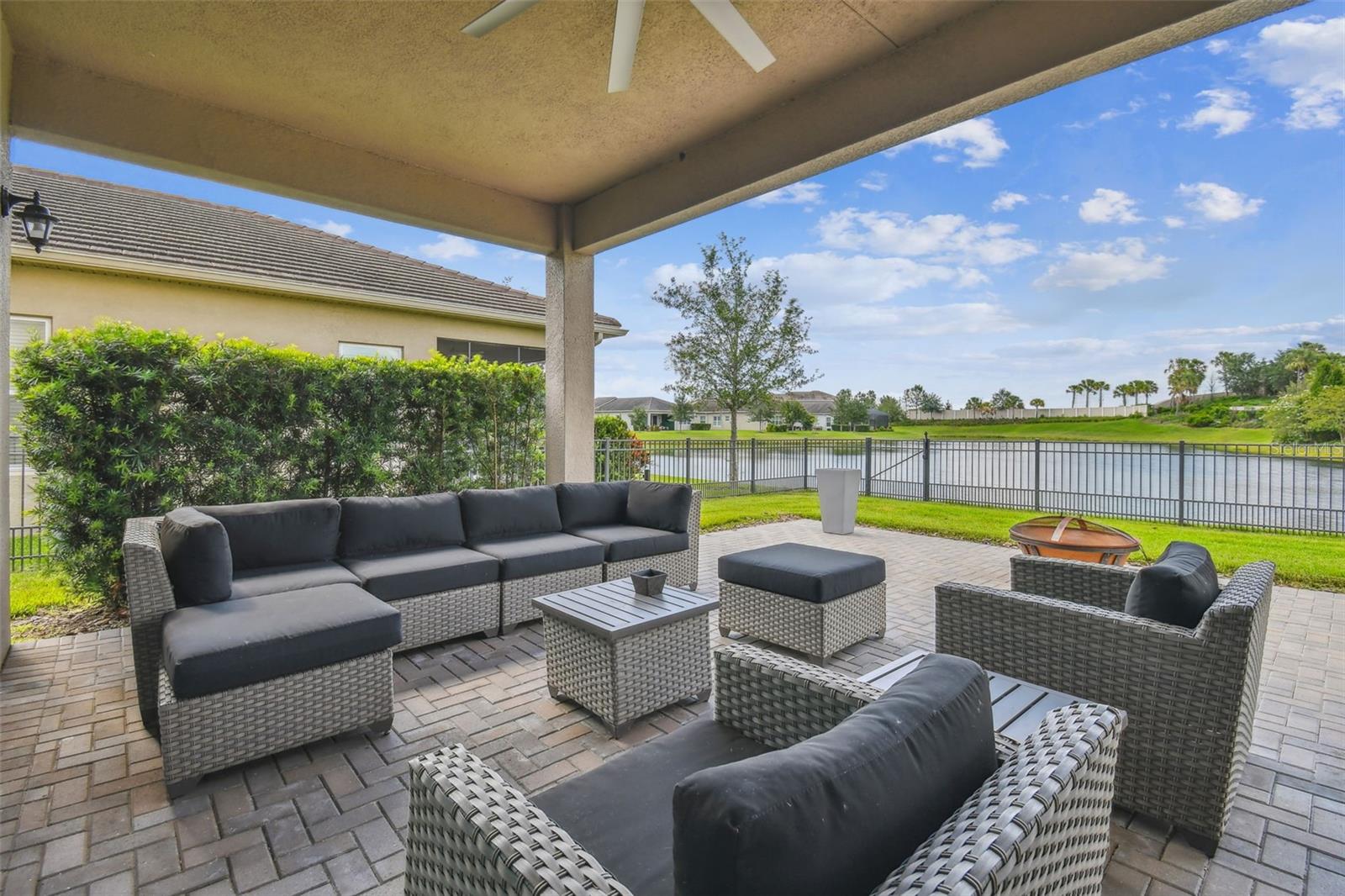Image 41 of 73 For 30415 Palmer Oak Drive
