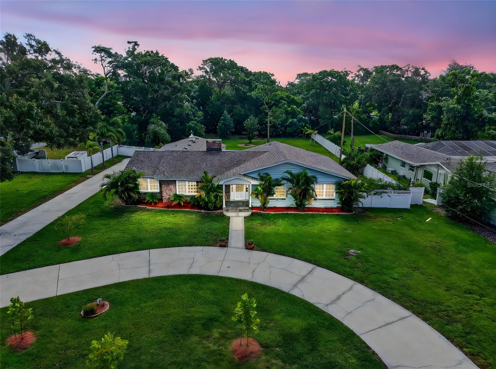 Details for 1647 Robin Hood Lane, CLEARWATER, FL 33764