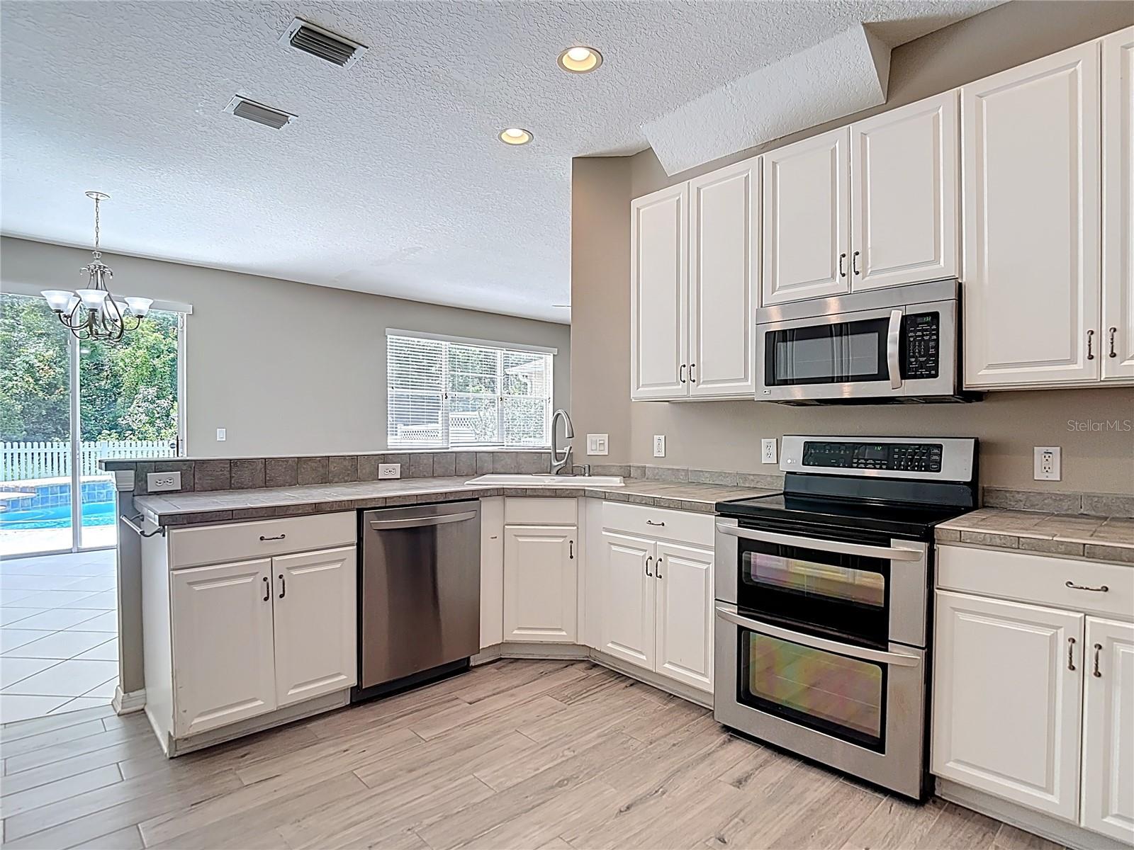Image 19 of 64 For 26914 Stillbrook Drive