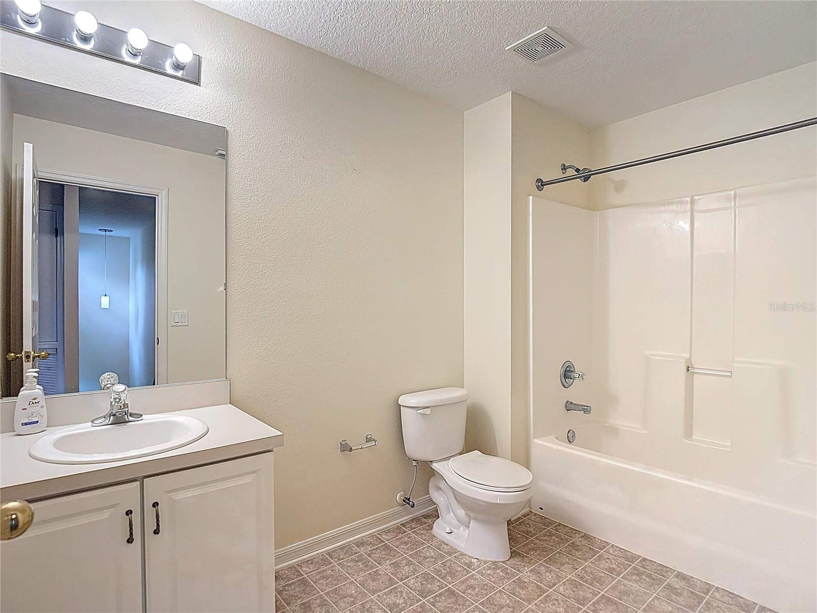 Image 34 of 64 For 26914 Stillbrook Drive