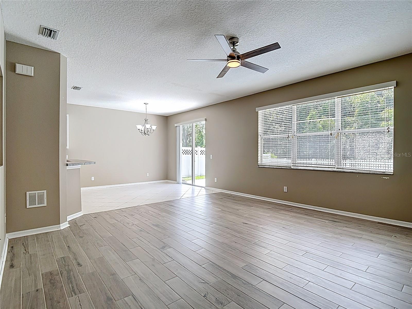 Image 9 of 64 For 26914 Stillbrook Drive