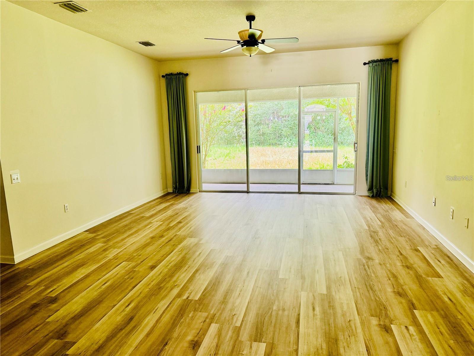 Image 18 of 41 For 7346 Crescent Palm Drive