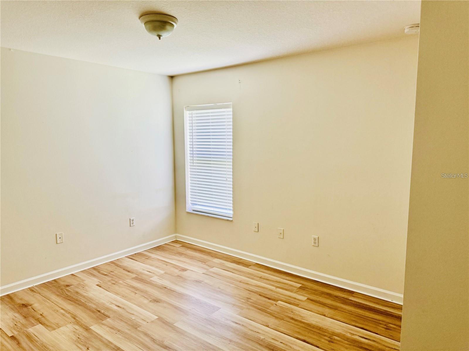 Image 30 of 41 For 7346 Crescent Palm Drive
