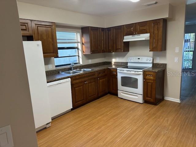 Image 3 of 9 For 725 Sunbright Drive