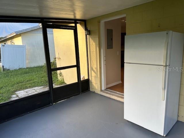 Image 8 of 9 For 725 Sunbright Drive