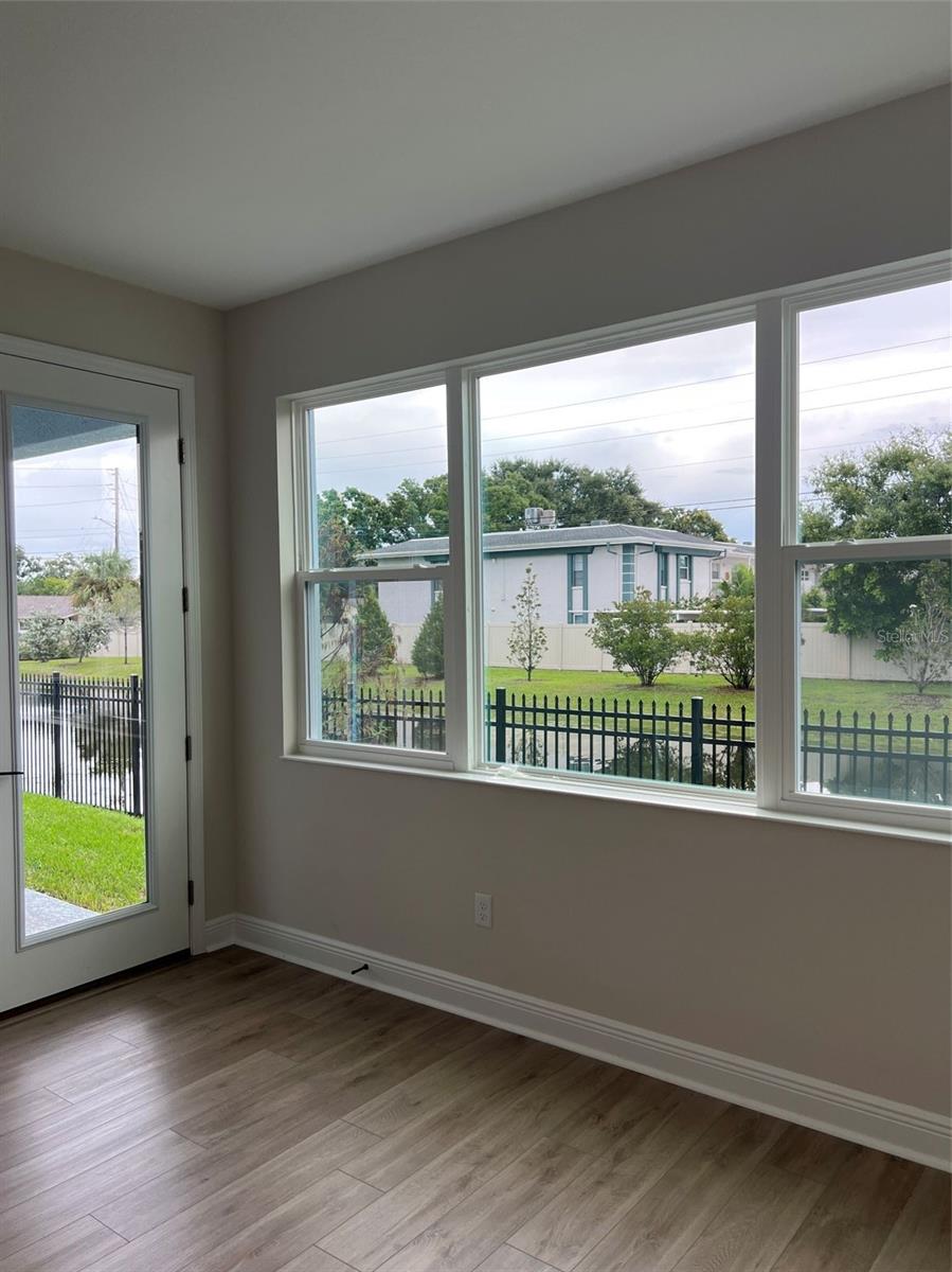 Image 13 of 25 For 7749 93rd Street N
