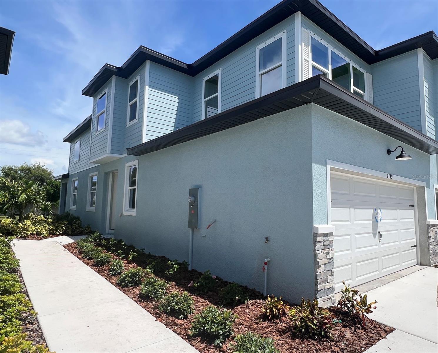 Image 2 of 12 For 7749 93rd Street N