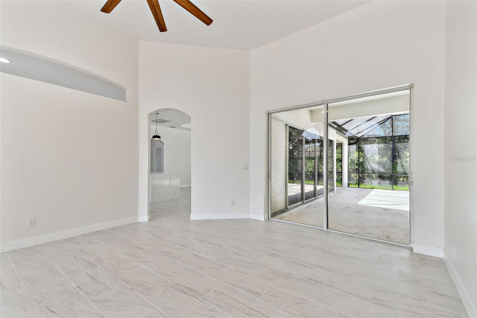Image 16 of 80 For 13792 Long Lake Lane