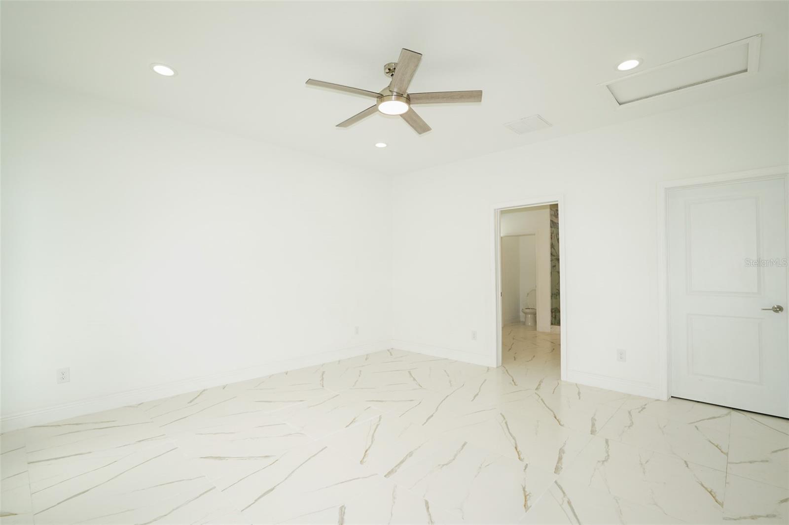 Image 35 of 50 For 2603 70th Street