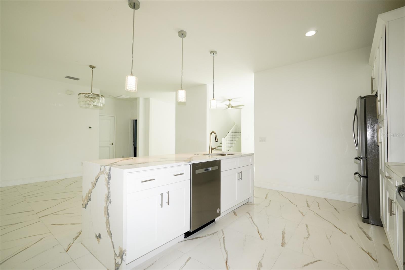 Image 4 of 50 For 2603 70th Street