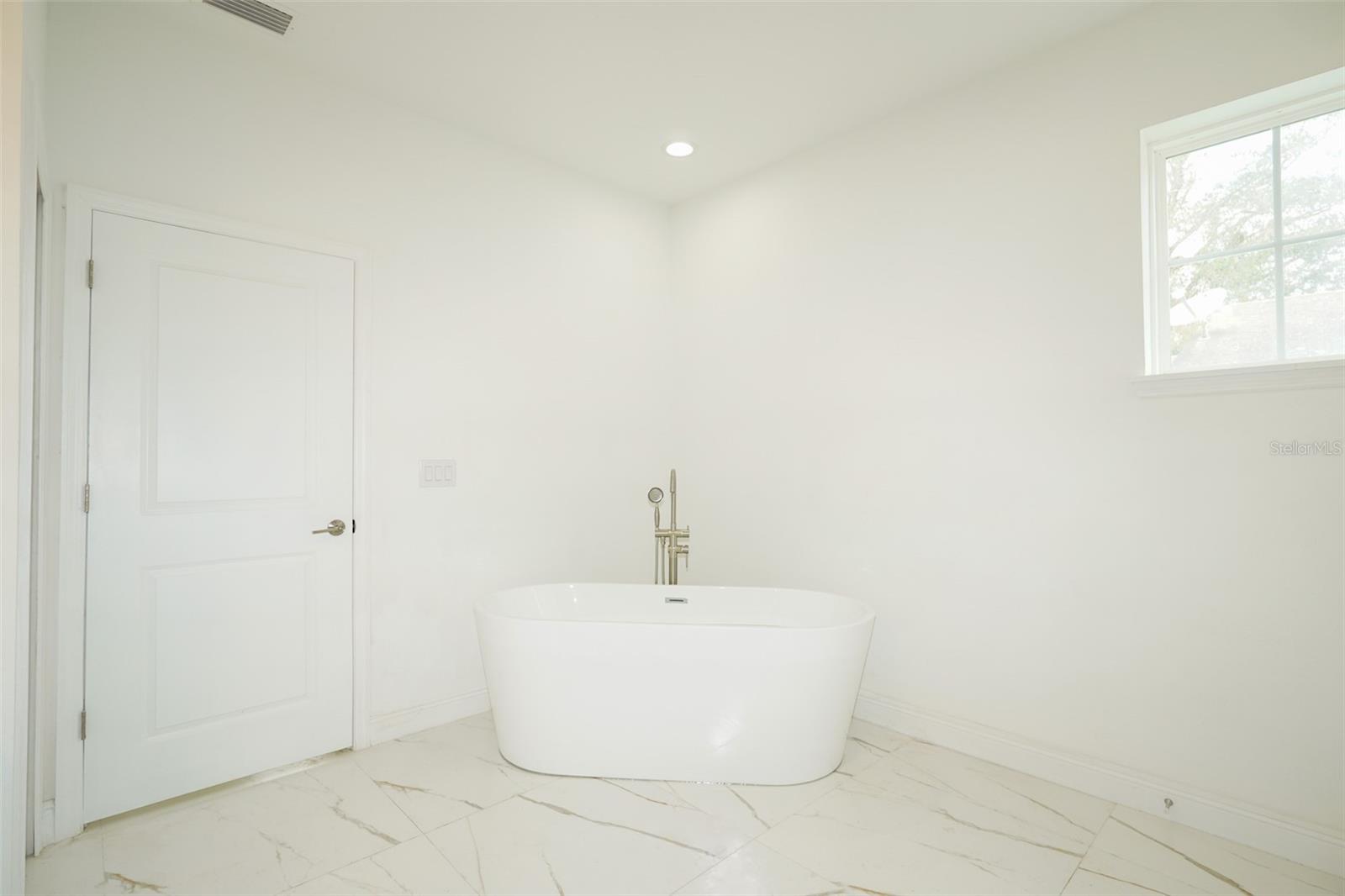 Image 41 of 50 For 2603 70th Street