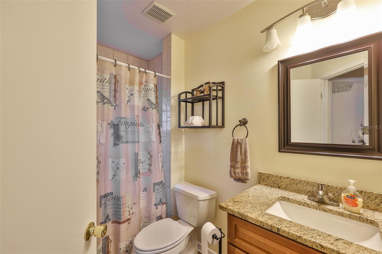 Image 10 of 54 For 11823 Cedarfield Drive