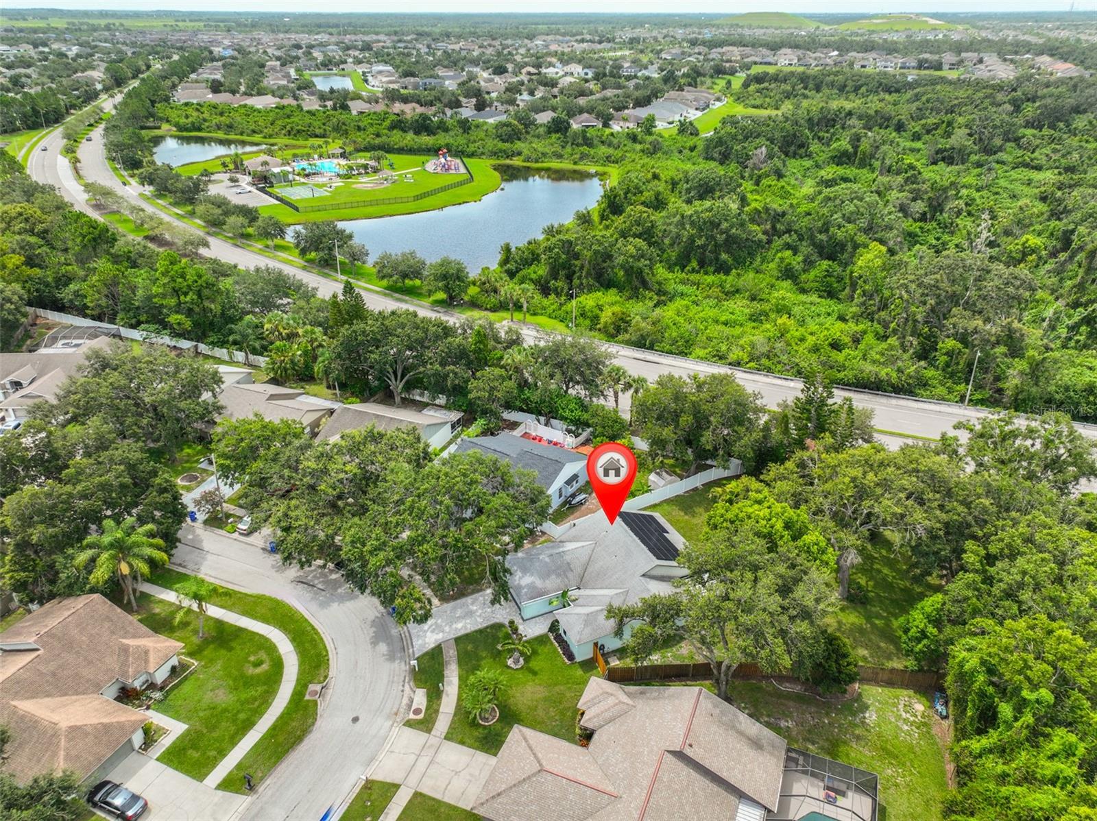Image 4 of 54 For 11823 Cedarfield Drive