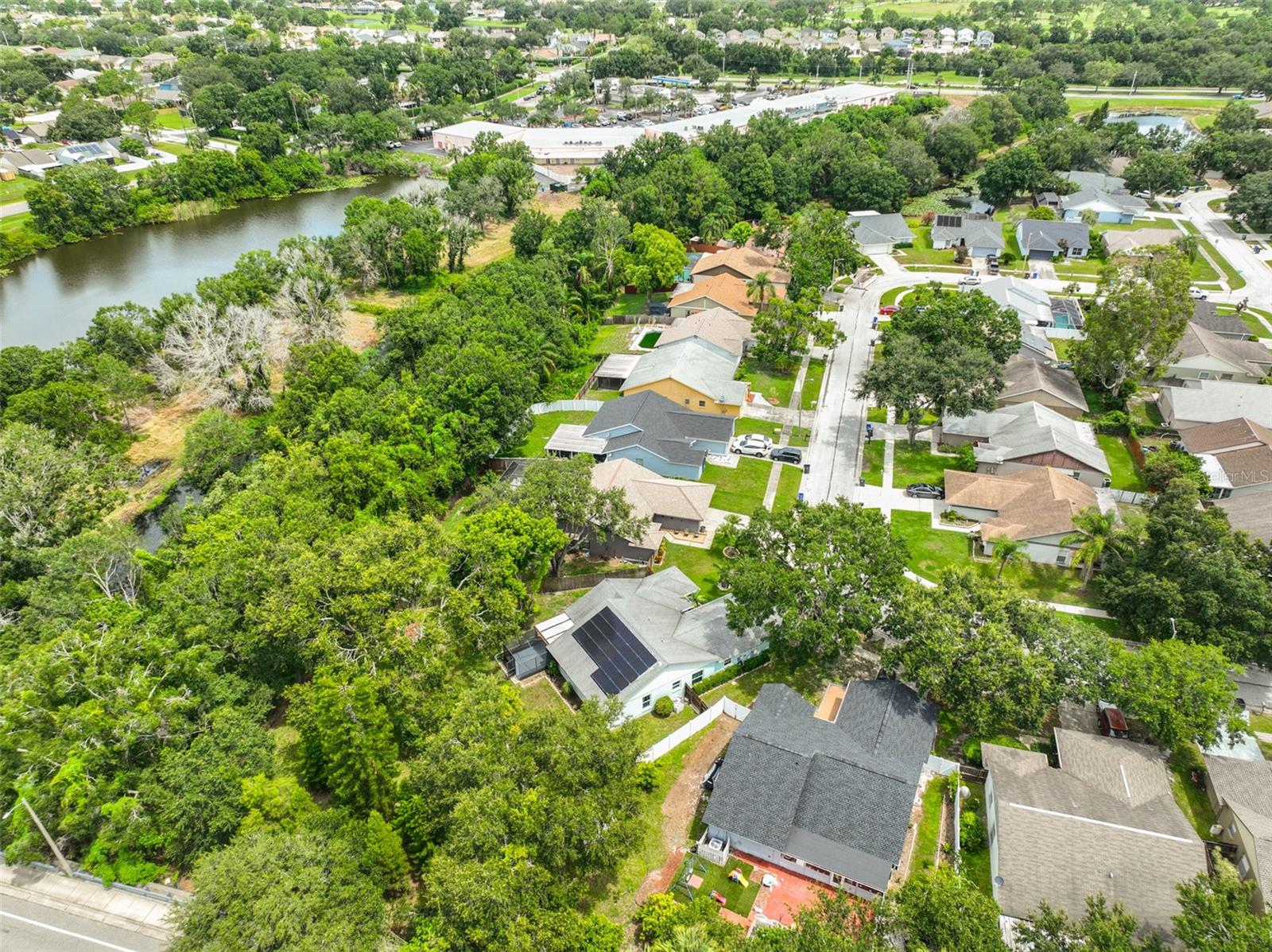 Image 6 of 54 For 11823 Cedarfield Drive