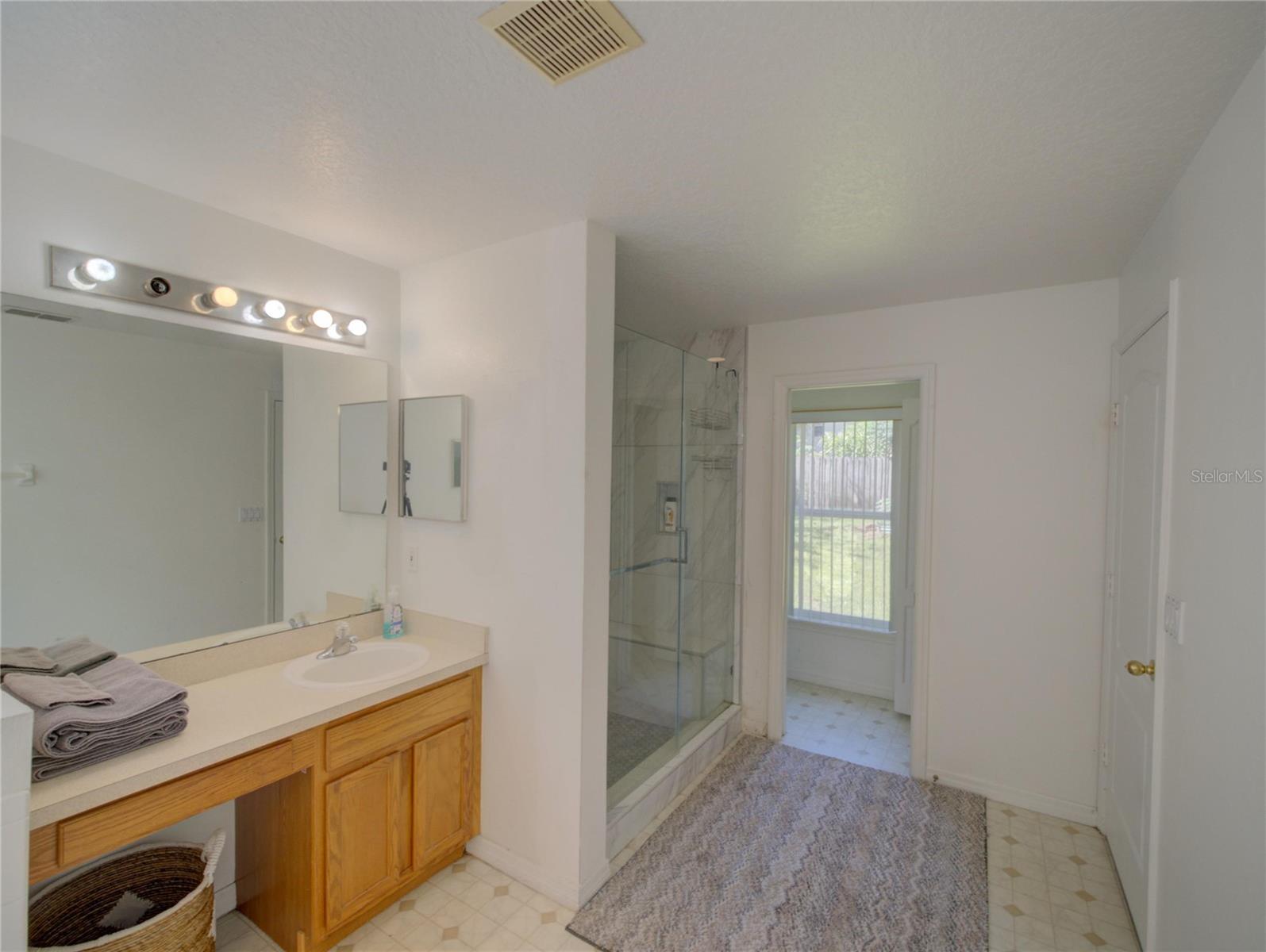 Image 46 of 61 For 5342 Fox Ridge Trail